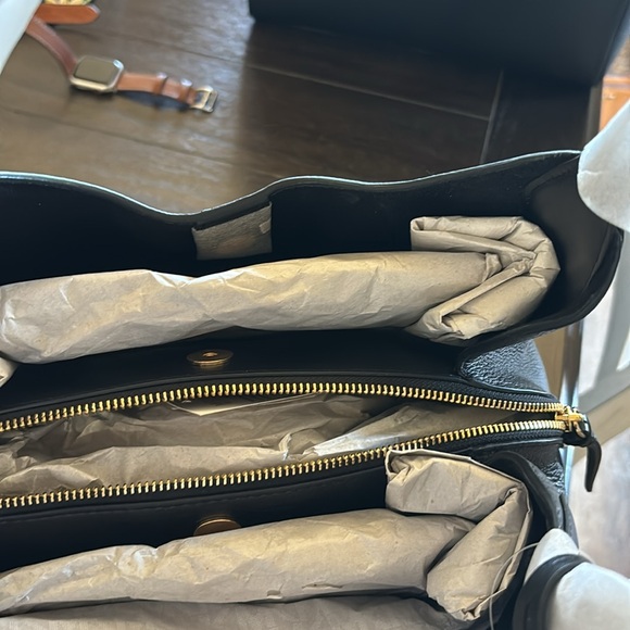 NWT Michael Kors Kelsey large shoulder tote - Picture 7 of 8